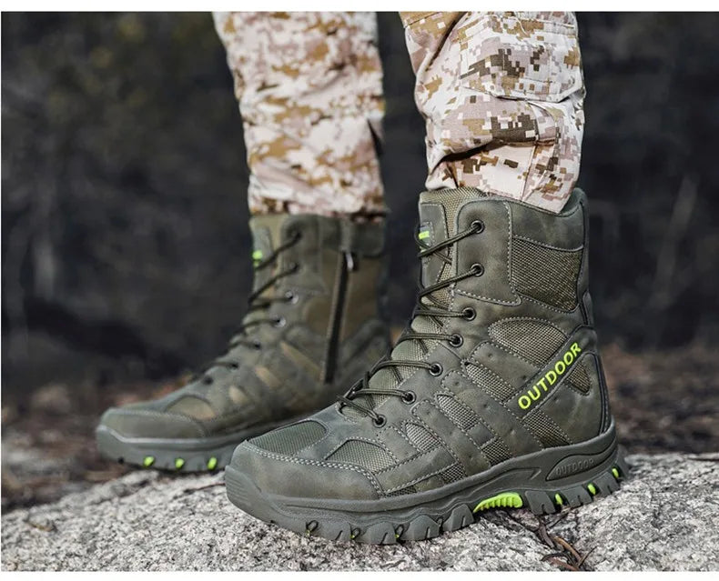 New Men's Boots Fashion Outdoor Men Hiking Boots High Top Breathable Men Desert Combat Ankle Boots Non-slip Motorcycle Boots