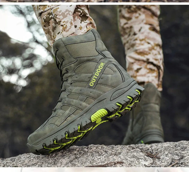 New Men's Boots Fashion Outdoor Men Hiking Boots High Top Breathable Men Desert Combat Ankle Boots Non-slip Motorcycle Boots