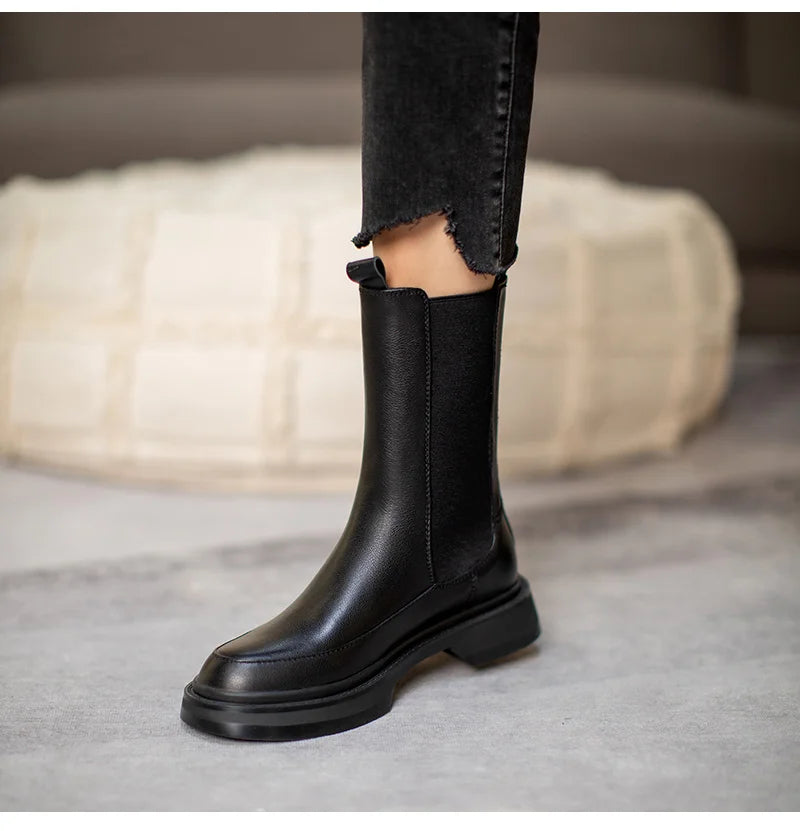 Hot Genuine Leather Women's Boots Retro British Style Slip-On Chelsea Boots Fashion Ankle Boots Round Toe Flat with Women Shoes