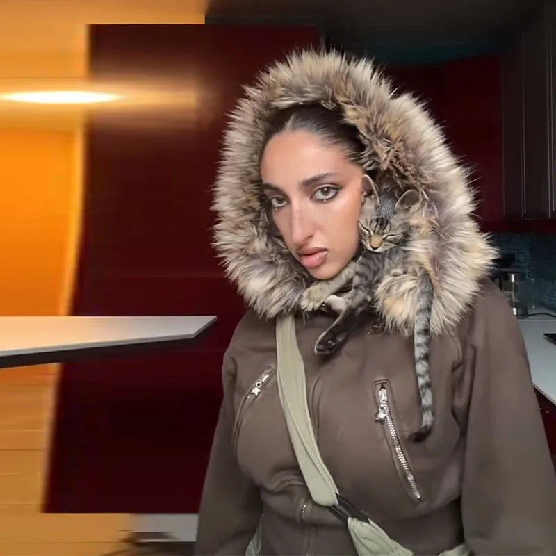 Fashion Solid Feather Hooded Short Jacket Women Zipper Pockets Full Sleeve Waist-closed Coat 2025 Autumn Lady New Street Outwear