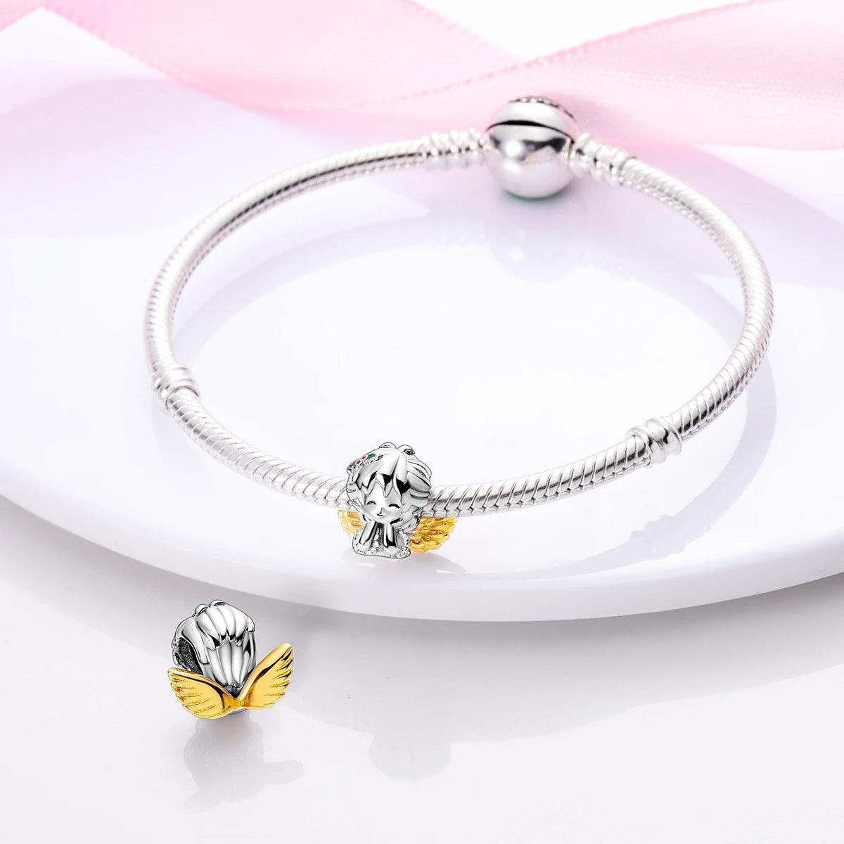 Silver Plated Cute Animals Charms Pendant Lovely Penguin Avocado Dangle Charm Beads Fit Bangle Bracelet Necklace Women Jewelry