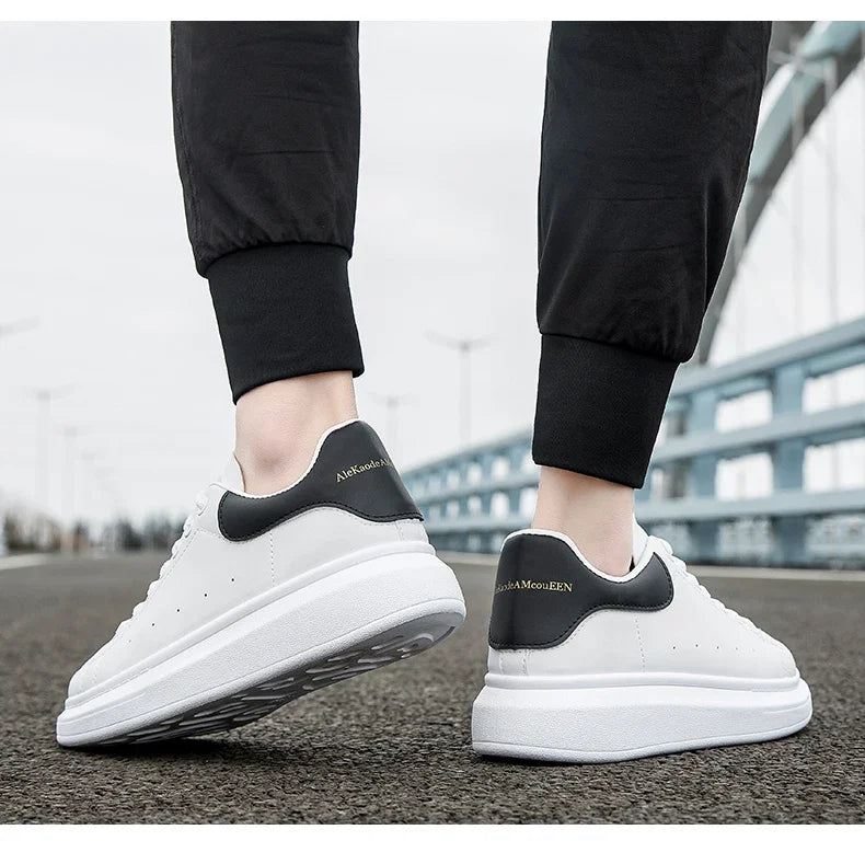 New Men's Shoes Branded Couple Sneakers Designer Sports Shoe Casual Men's Women's Shoe Running Tennis Shoes Sneakers Women