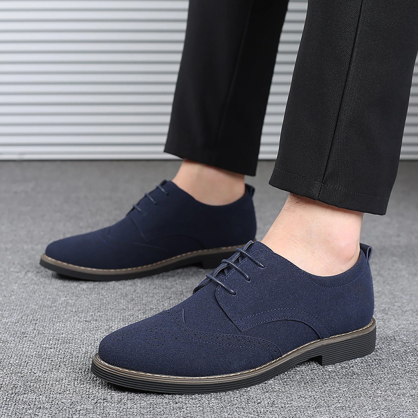 Men's Casual Business Lace-Up Hiking Work Shoes Classic Comfortable Wear-Resistant Soft-Soled Men's Shoes