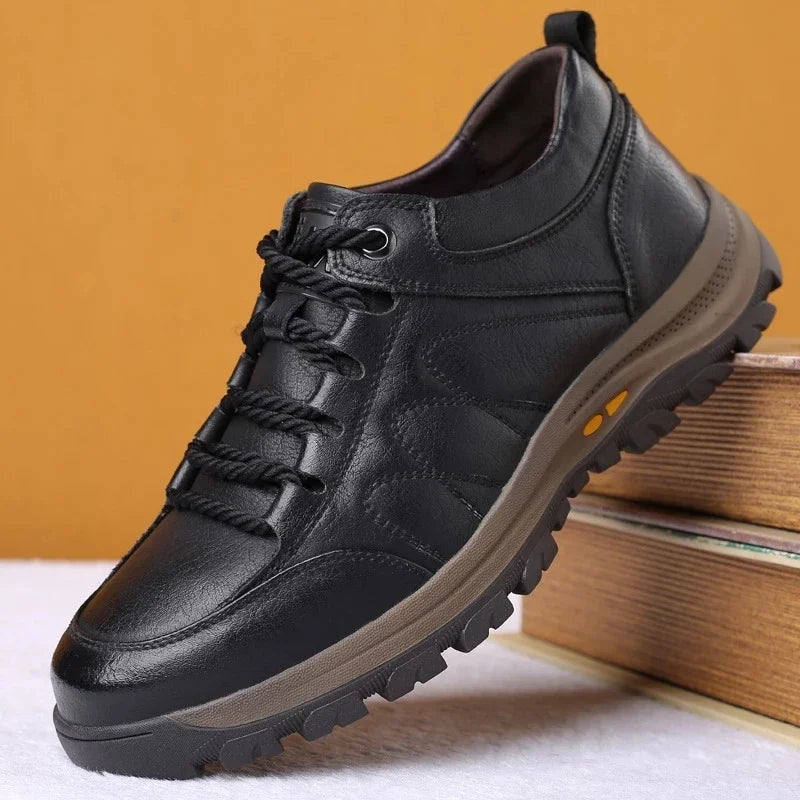 Lightweight Odor-proof Outdoor Wear-resistant Non-slip Hiking Shoes Men Leather PU Casual Shoes Men's Sports Shoes Zapatillas