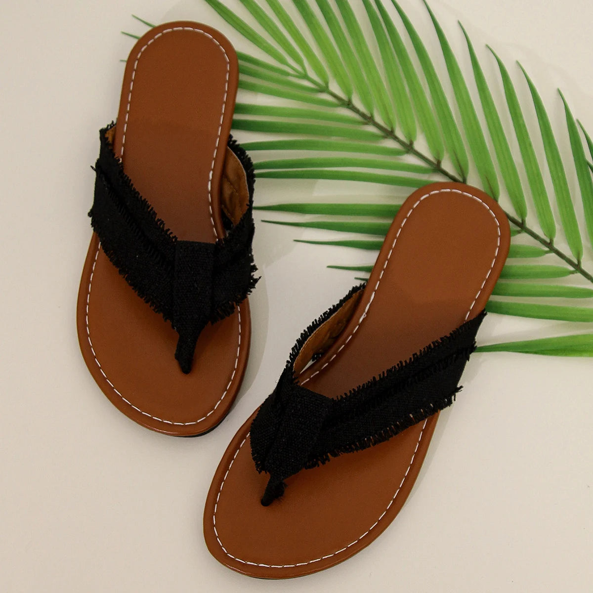 Women's Sandals 2025Luxury Design Butterfly Flat Slippers Summer New Casual Soft Beach Large-size Slippers Women's Shoes