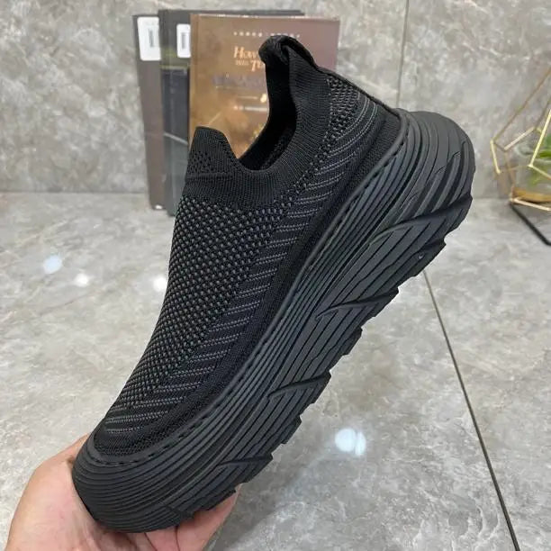 Men's Sneakers Knitted Casual Shoes New Black Soft Sole Male Running Shoes Outdoor Platform Shoe Slip on Mesh Men Shoes Zapatos
