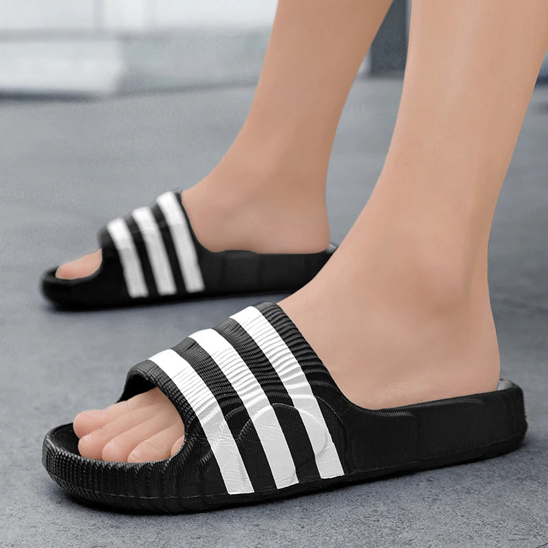 Fashion men's summer light EVA slippers massage slippers indoor and outdoor sandals new non-slip shower slippers women 36-46