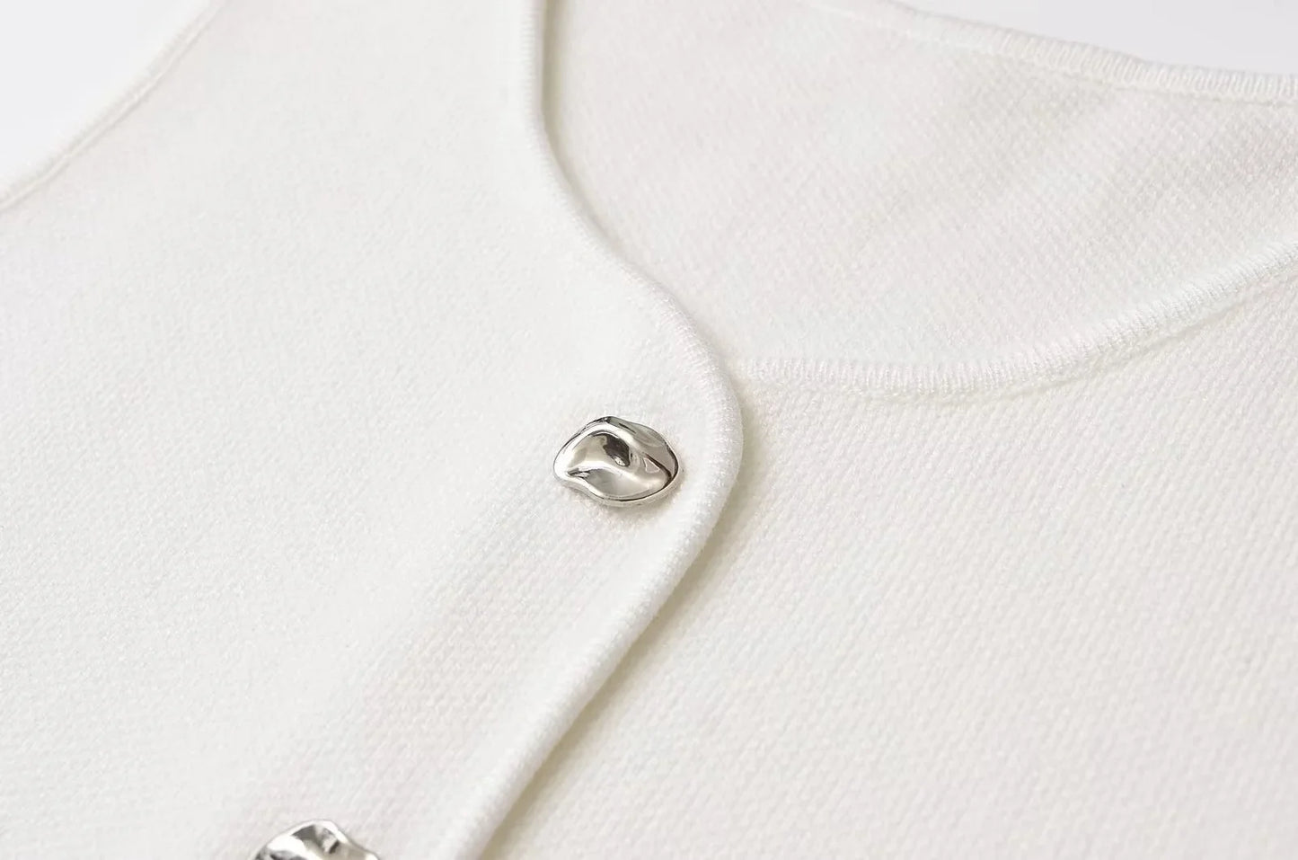 Fall 2025 Knit Vest For Women Sleeveless Cropped Woman White Vest Fall Asymmetrical Slim Sweater Vests Top Basic Slim Shirt