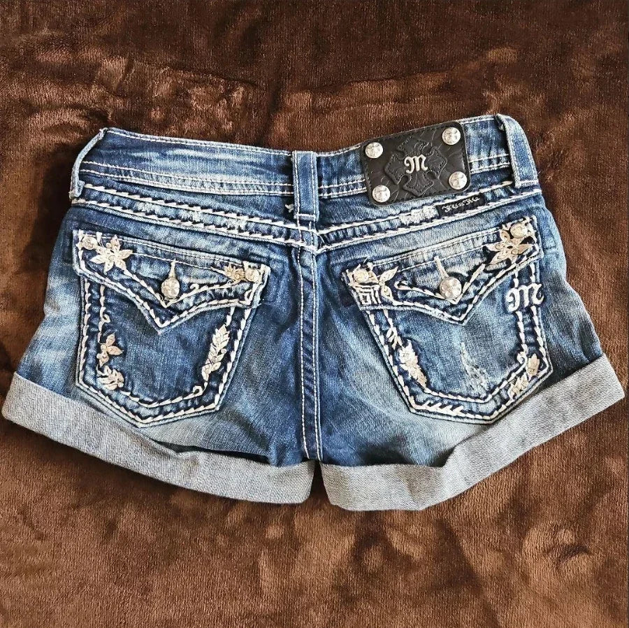 British and American Retro Jeans Washed Shorts Women's Y2K New Harajuku Flower Embroidery Gothic Sexy Spice Mini Denim Shorts