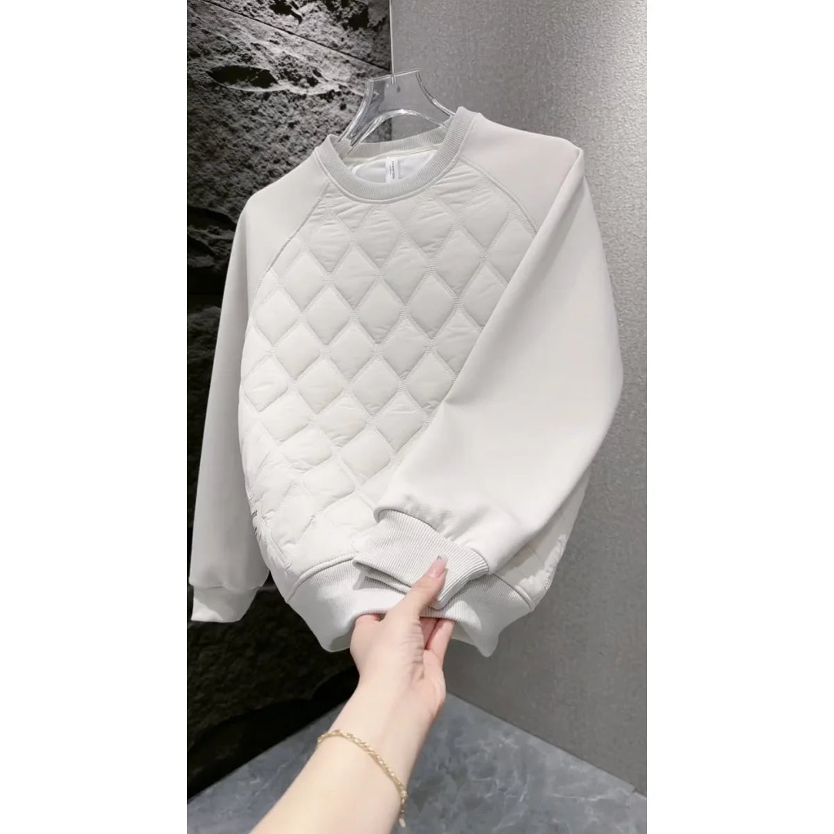 New Autumn and Winter Fashion Trend Diamond Grid Warm Base Cover Round Neck Top Men's Simple Hoodie Fashion Casual Top