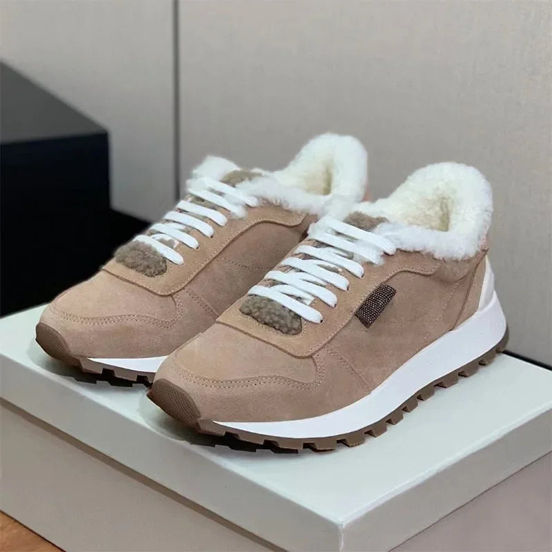Casual Fur Sneakers Women Outdoors Run Shoes Round Toe Lace Up String Bead Flat Shoes Female Winter Wool Warm Sports Shoes Woman