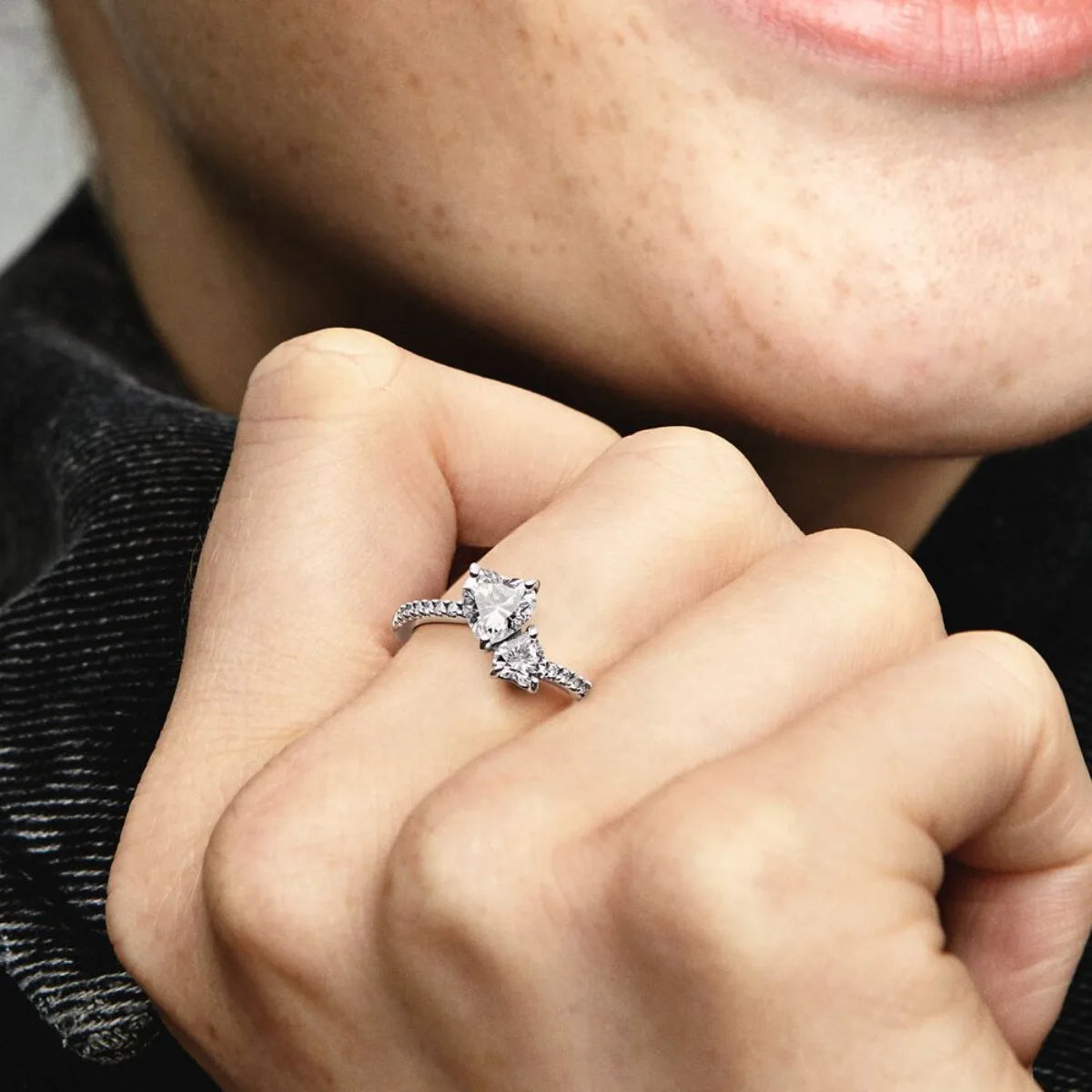 Luxury 925 Sterling Silver Classic Ring for Women Six claw jewelry simple 70ct diamond ring imitation diamond women's ring