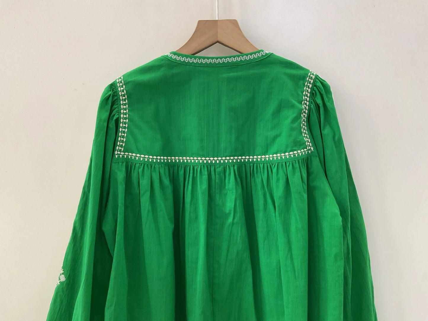Women White Green Black Shirt Embroidery 100% Cotton Vintage Long Lantern Sleeve Front Buttons Lady O-neck Blouse 2025 Spring