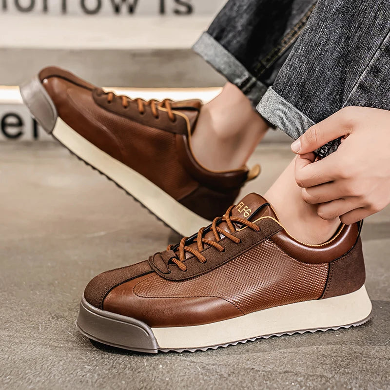 Luxury Fashion Men's Casual Shoes Leather Walking Sneakers Retro Platform Sport Shoes Comfortable Flats for Men Zapatos Hombre