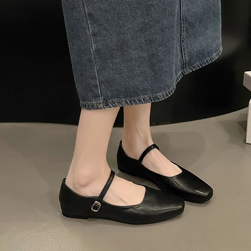 Spring/Autumn New Square Toe Flat Bottom Elegant Fashionable Women's Shoes Shallow Mouth Breathable Comfortable Casual Loafers