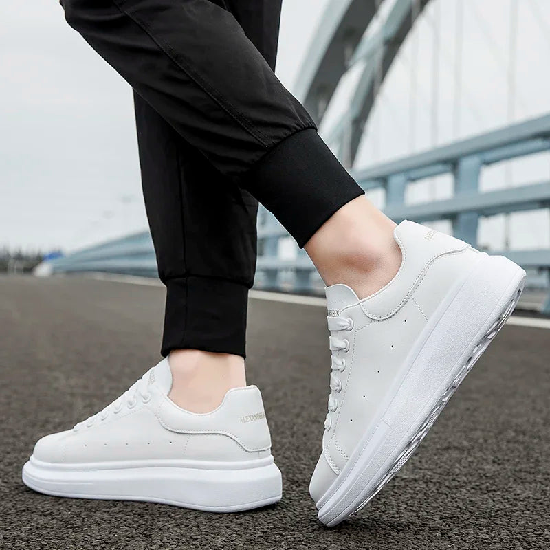 New Men's Shoes Branded Couple Sneakers Designer Sports Shoe Casual Men's Women's Shoe Running Tennis Shoes Sneakers Women