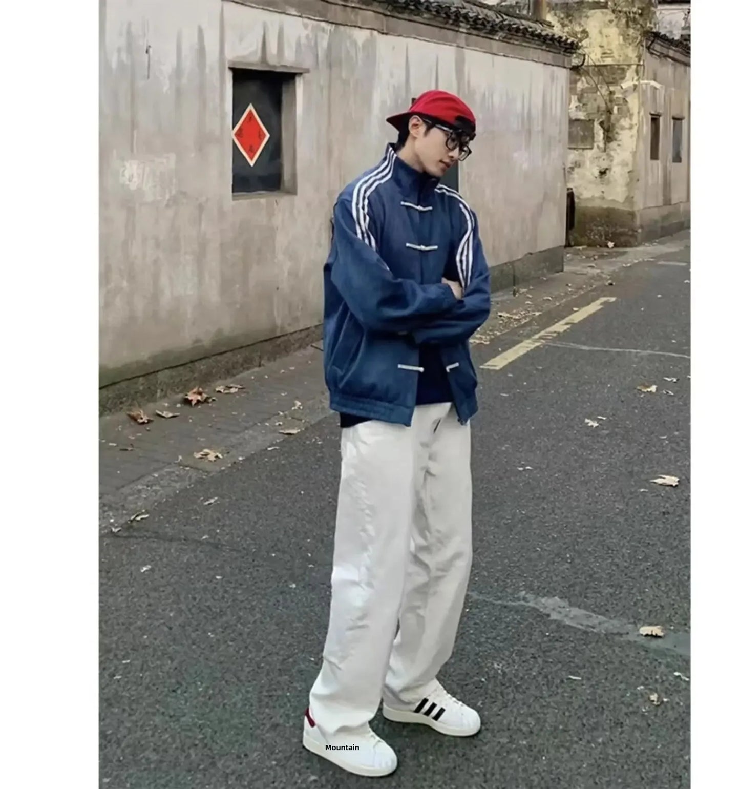 New Chinese Style Baseball Jacket with Button Design for Men And Women Spring Autumn Stand Collar Sporty Open Cardigan