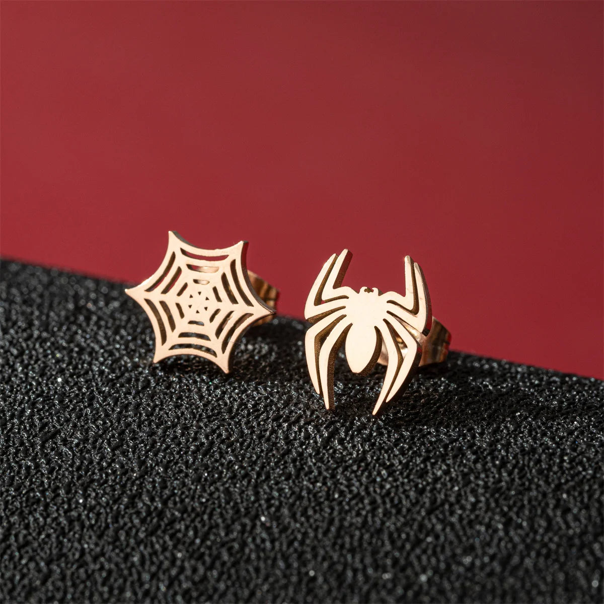 Gothic Halloween Spider Web Asymmetric Earrings For Women Punk Wolf Head Animal Black Color Piercing Ear Surgical Steel Stud
