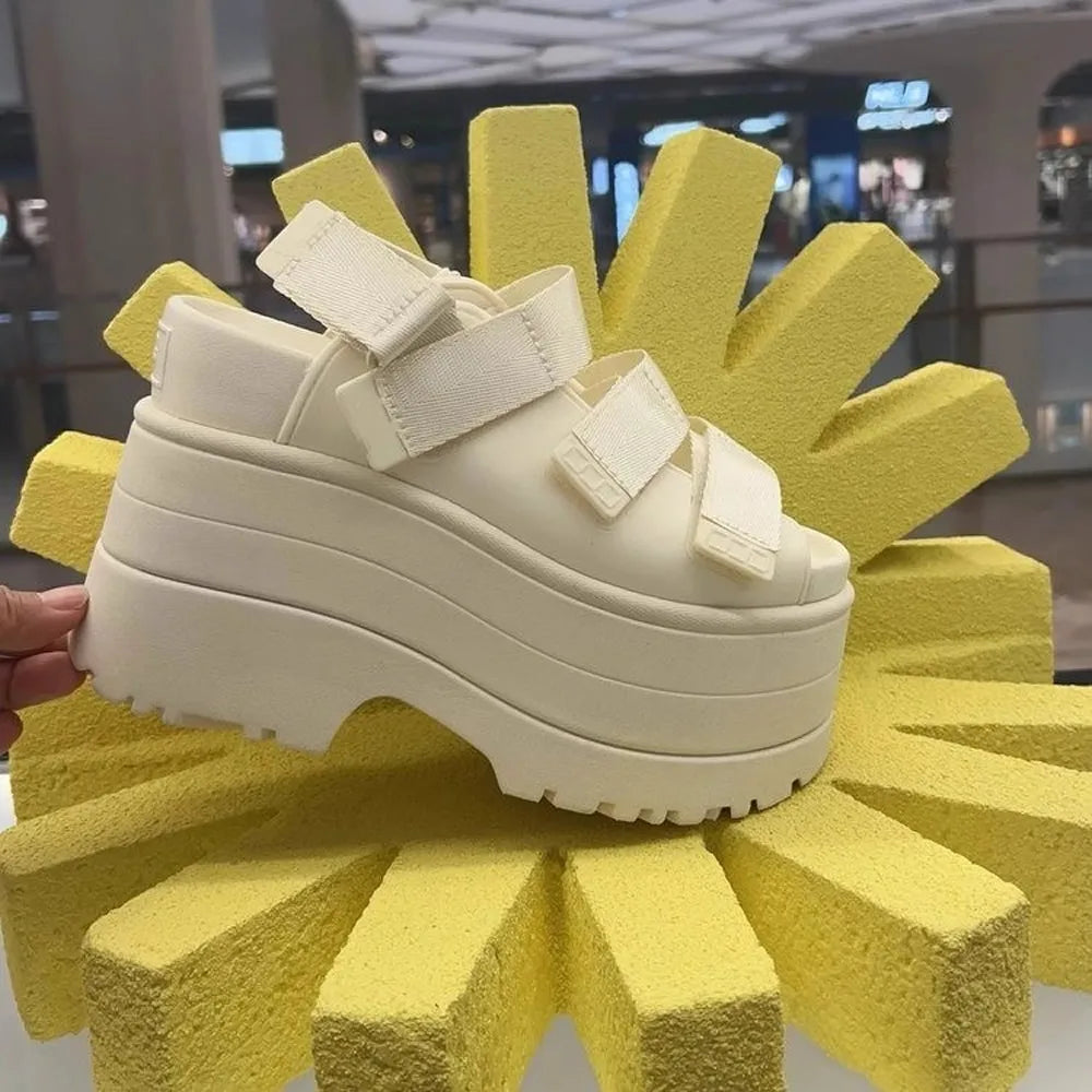 Xuntaocn 2025 Retro Sle High Heel Sandals Roman Toe Covering Waterproof Platform Casual Leisure Thi Bot Pure Color