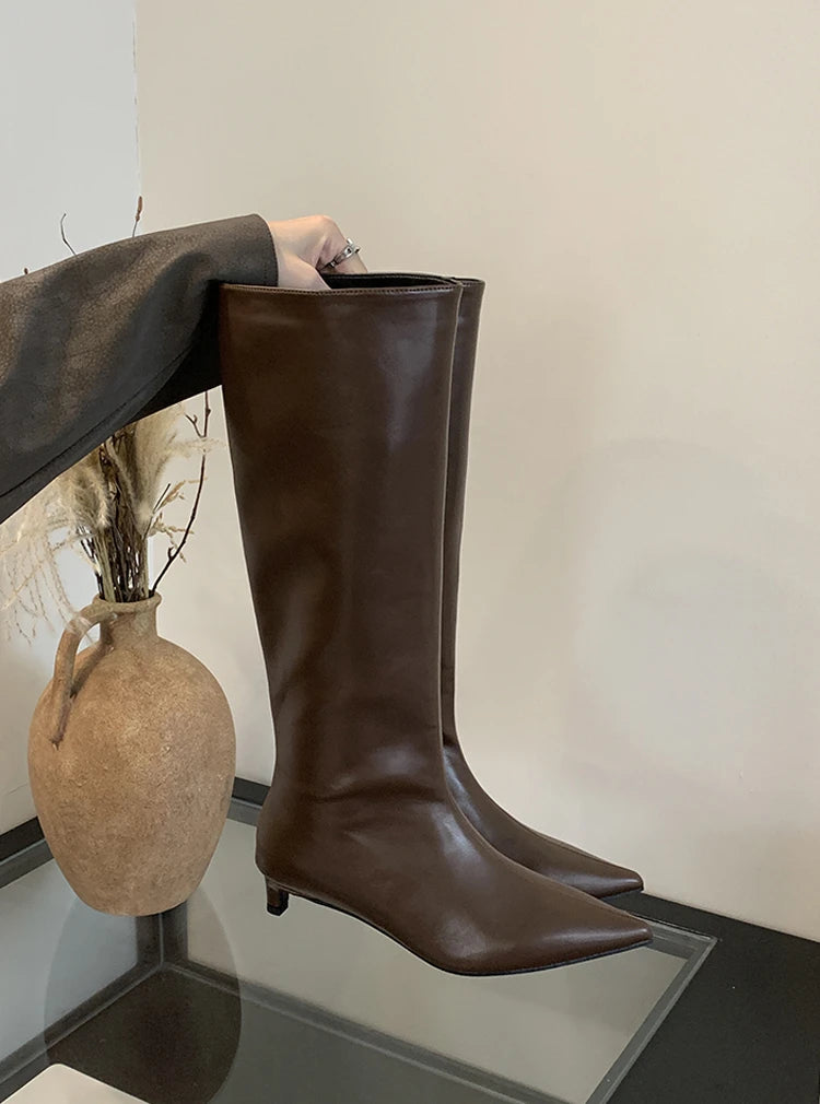 2025 Luxury Knee High Boots Women Wine Red Pointed Toe Kitten Heel Long Boots Wide Tube Bottes Santiags Femme Elegant Shoes
