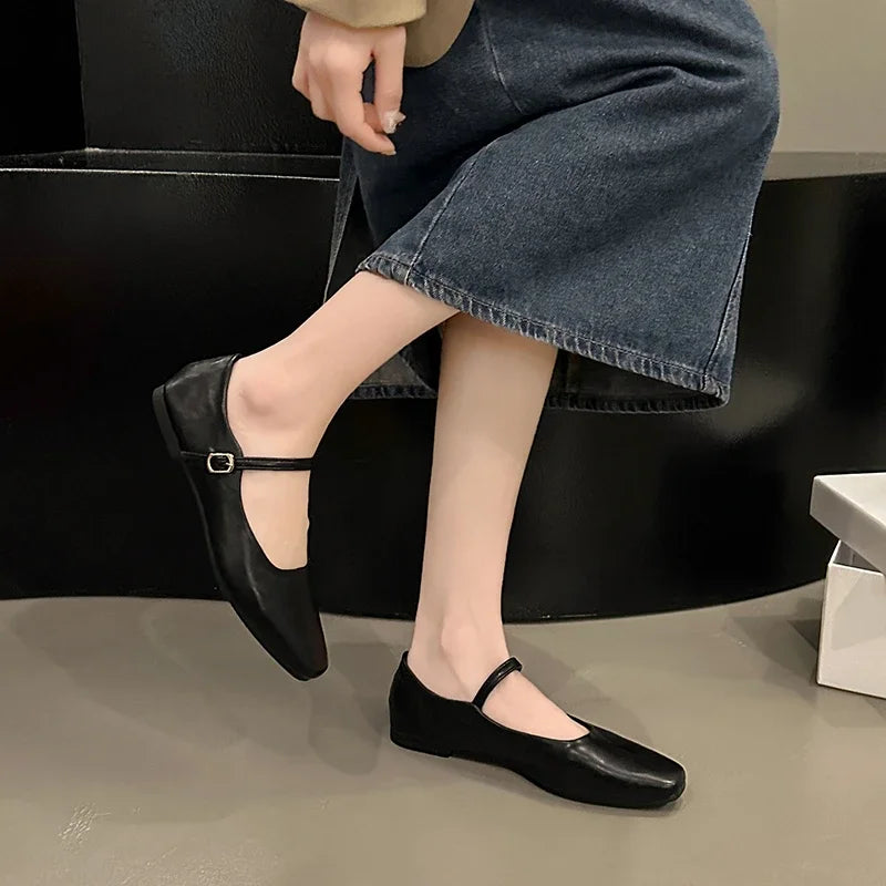 Spring/Autumn New Square Toe Flat Bottom Elegant Fashionable Women's Shoes Shallow Mouth Breathable Comfortable Casual Loafers