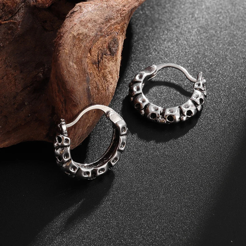 Retro Gothic Skull Earrings Hypoallergenic Earrings for Men and Women Punk Hip Hop Halloween Jewelry Gifts