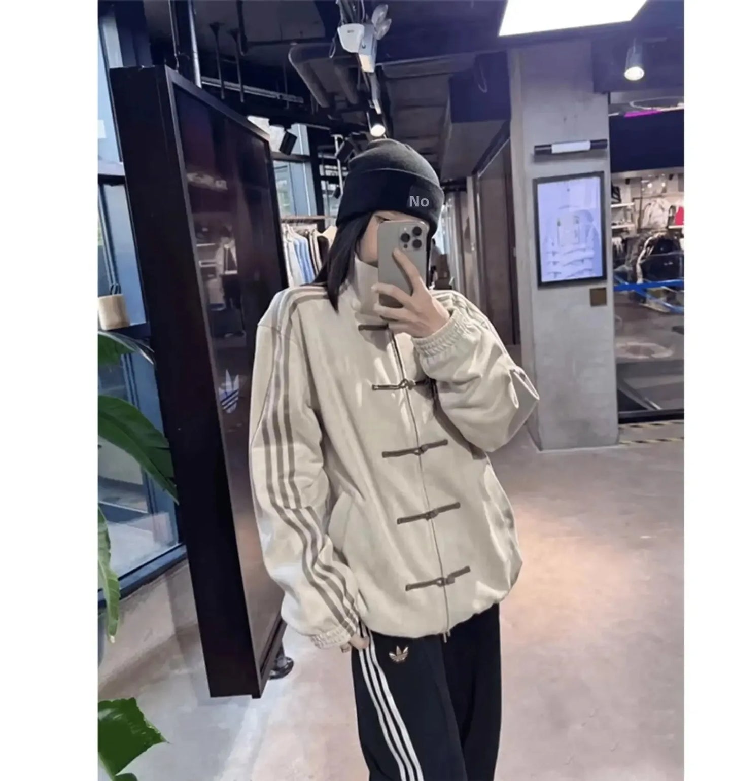 New Chinese Style Baseball Jacket with Button Design for Men And Women Spring Autumn Stand Collar Sporty Open Cardigan
