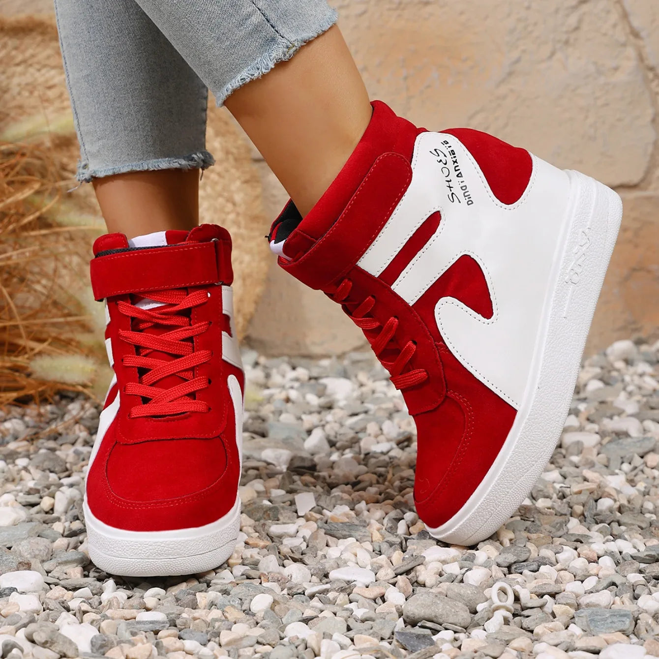 Women Sneakers 2025 New Korean Fashion Shoes Thick Bottom Increased Inner Heel Sneakers Women Casual Designer Shoes for Women
