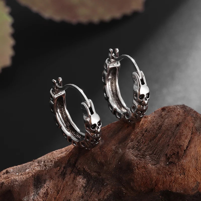 Retro Gothic Skull Earrings Hypoallergenic Earrings for Men and Women Punk Hip Hop Halloween Jewelry Gifts