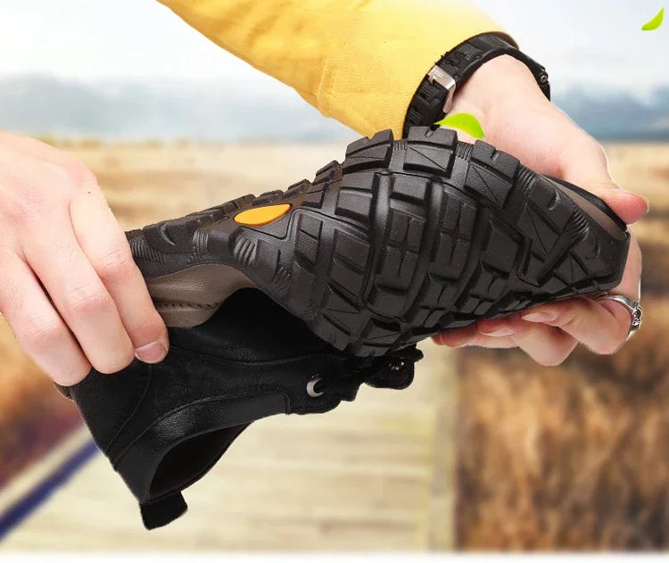 Lightweight Odor-proof Outdoor Wear-resistant Non-slip Hiking Shoes Men Leather PU Casual Shoes Men's Sports Shoes Zapatillas
