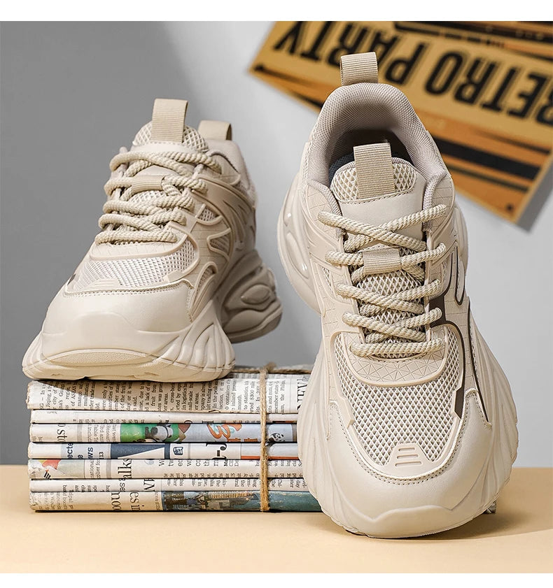 Men's light breathable casual sports shoes four seasons new soft sole anti-slip fashion outdoor running shoes students sneakers