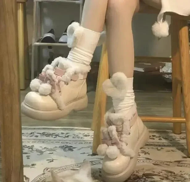 Cute Girls Beige Warming Fur Cross Tied Lace Up Ankle Boots Women Fashion Round Toe Flat Winter Snow Boots Shoes Lady