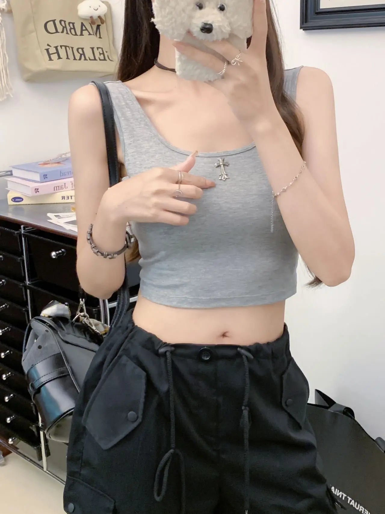 Square Neck Sling Camisoles Women Beautiful Back Cross Back Casual Sports Tank Top with Chest Pad