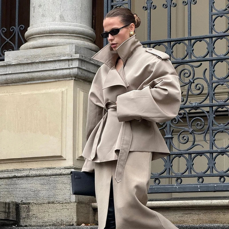 Solid Lapel Lace Up Trench Coat For Women Fashion Long Sleeves Wide Shoulder Short Loose Coat 2025 New Autumn Commute Outwear