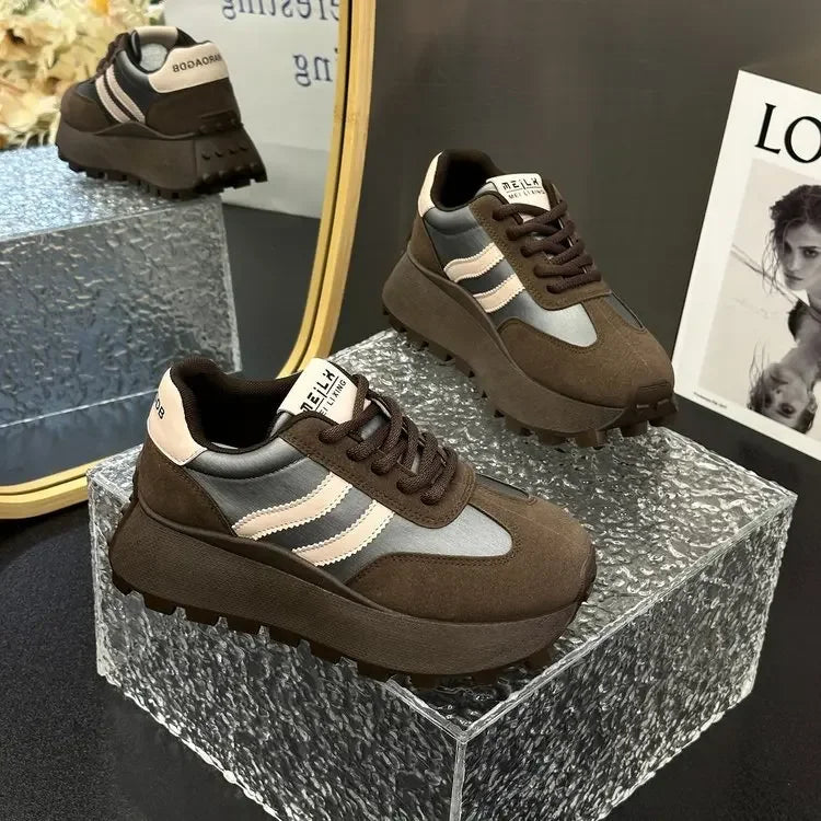 New Women Mesh Breathable Platform Sneakers Women Casual Lace Up Outdoor Women Shoes Low Top Sneakers fashion Zapatos De Mujer
