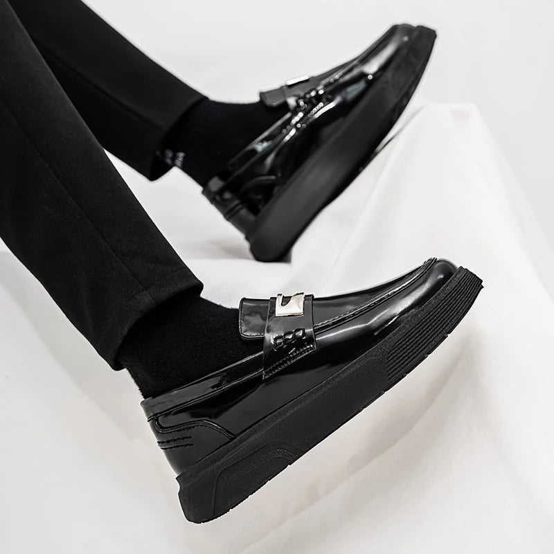 New Leather Men's Slip On Loafers Preppy Thick-soled British Black Breathable Non Slip Daily Fashion Casual Outdoor Sneakers