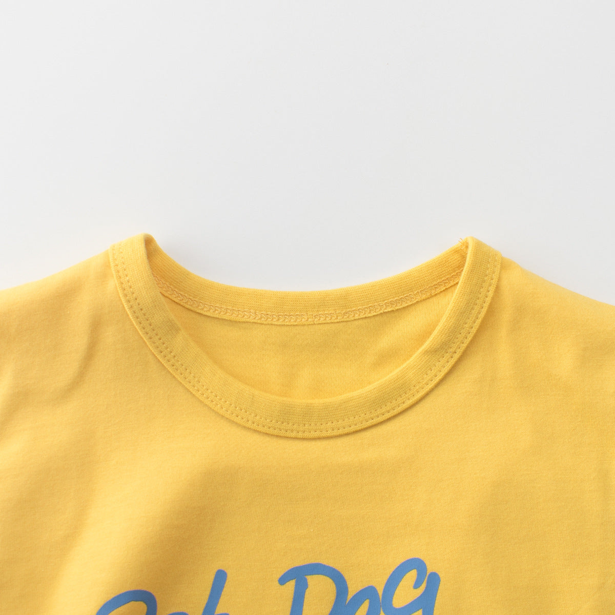 Summer Girls’ Puppy Cartoon and Letters Print T-shirt in European and American Style