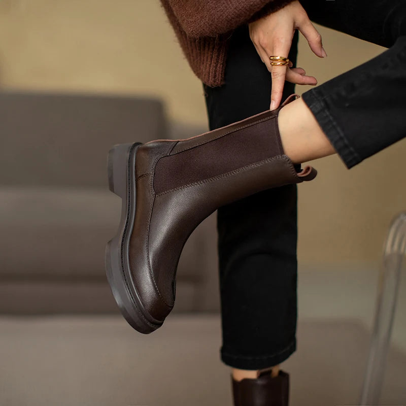 Hot Genuine Leather Women's Boots Retro British Style Slip-On Chelsea Boots Fashion Ankle Boots Round Toe Flat with Women Shoes