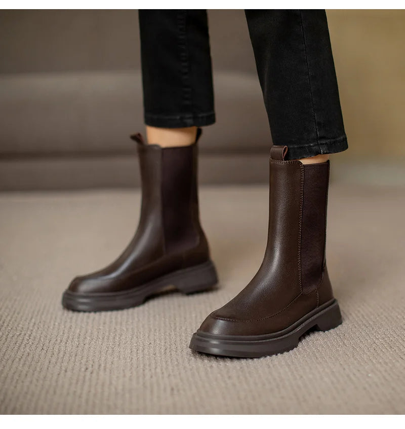 Hot Genuine Leather Women's Boots Retro British Style Slip-On Chelsea Boots Fashion Ankle Boots Round Toe Flat with Women Shoes