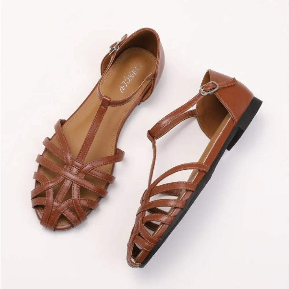 Knitted Hollow Flat Toe Sandals for Women's 2025 New Summer Wear, Breathable One-piece Buckle Fashion Vacation Roman Shoes Women