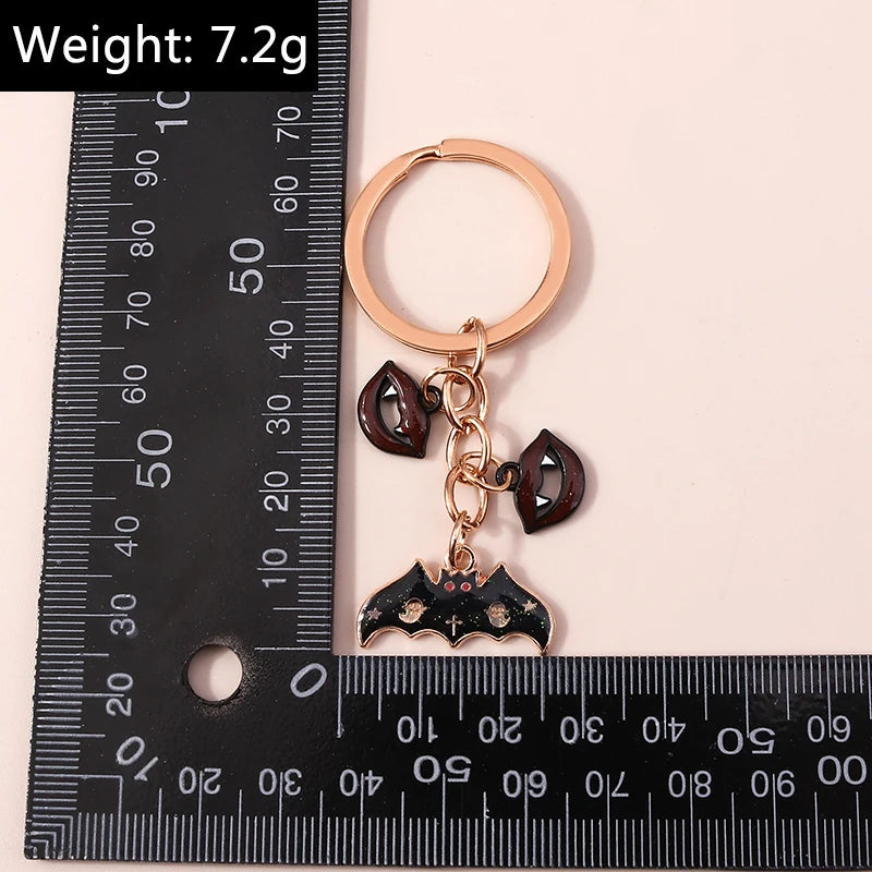 Aihua Gold Color Fashion Halloween Keychain Enamel Creepy Ghost Spider Mummy Pumpkin Keychains Keyring for Women Halloween Night