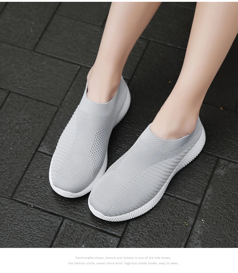 New Pink Women Shoes Soft Sneakers Lightweight And Comfortable Women Slip On Lazy Loafers Walking Shoes For Women Size 36-42