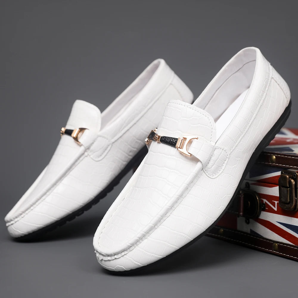 Autumn trend of 2025 men's bean shoes checkerboard casual men's shoes compound Leather men's flat shoes men's driving Size 39-46