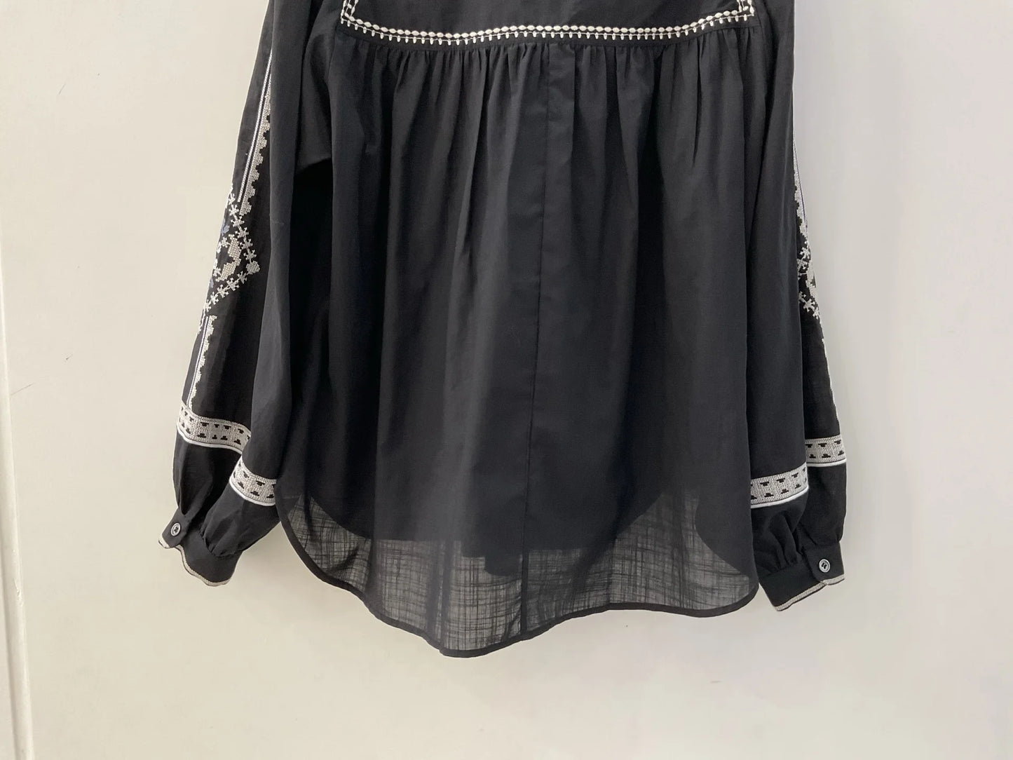 Women White Green Black Shirt Embroidery 100% Cotton Vintage Long Lantern Sleeve Front Buttons Lady O-neck Blouse 2025 Spring