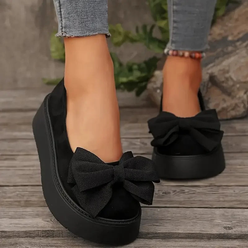 Spring and Autumn New Round Head Comfortable Sports Women's Shoes Fashionable Shallow Mouth Thick Bottom Casual Single Shoes