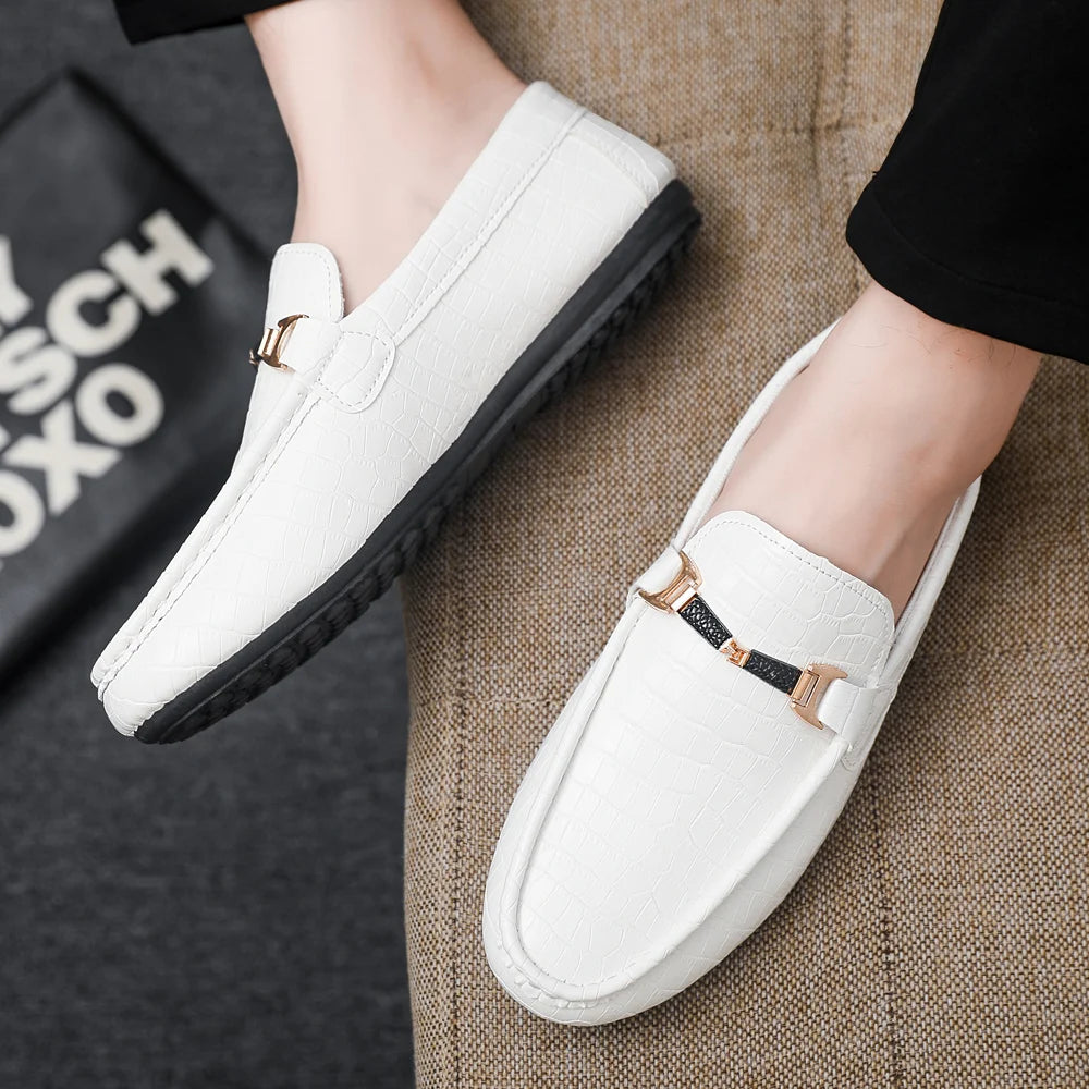 Autumn trend of 2025 men's bean shoes checkerboard casual men's shoes compound Leather men's flat shoes men's driving Size 39-46