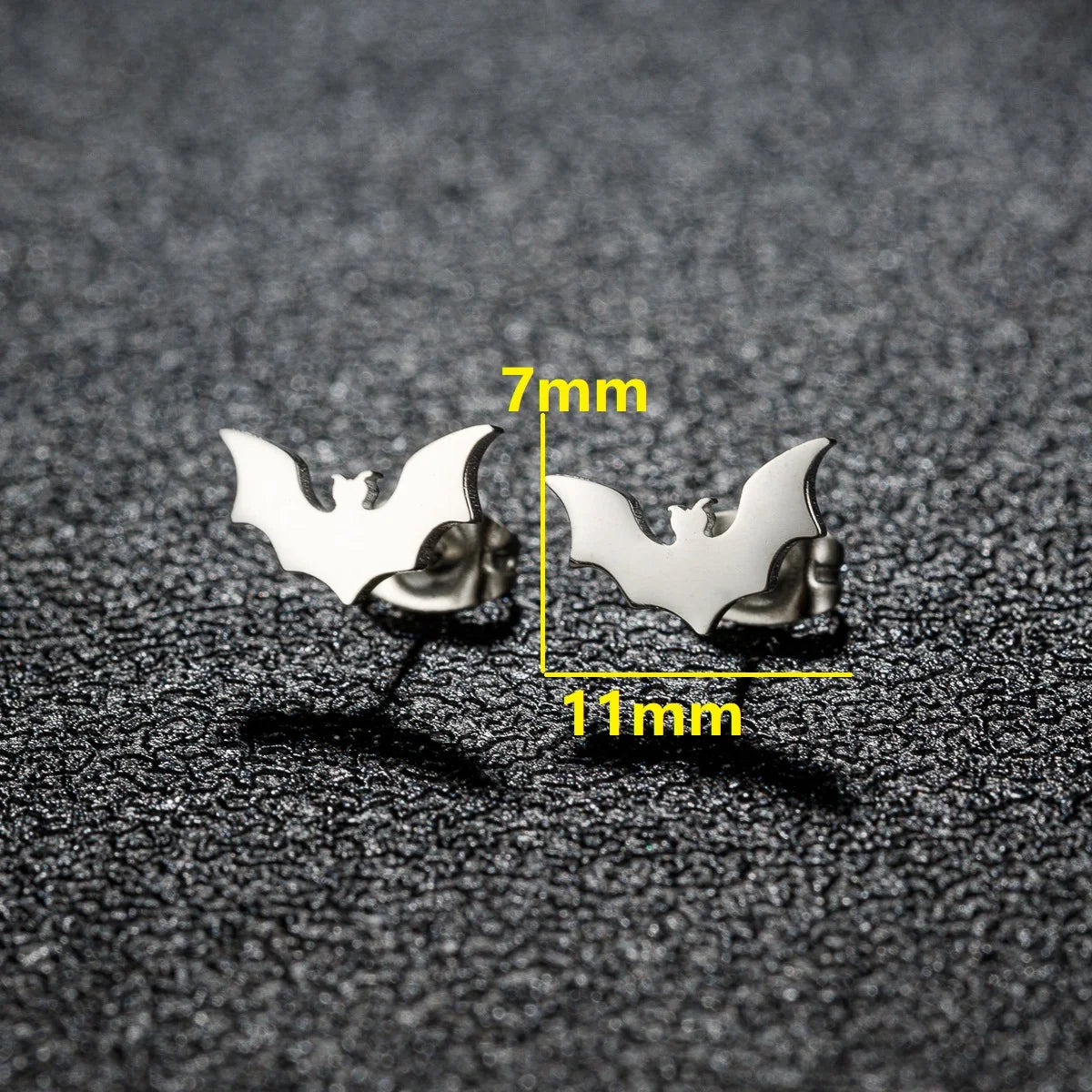Gothic Halloween Spider Web Asymmetric Earrings For Women Punk Wolf Head Animal Black Color Piercing Ear Surgical Steel Stud