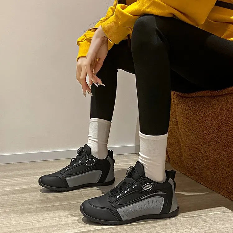Brand Women Sneakers Couple Style Outdoor Running Shoes Fashion Comfort Walking Shoes Designer Men Sport Shoes Zapatos De Mujer