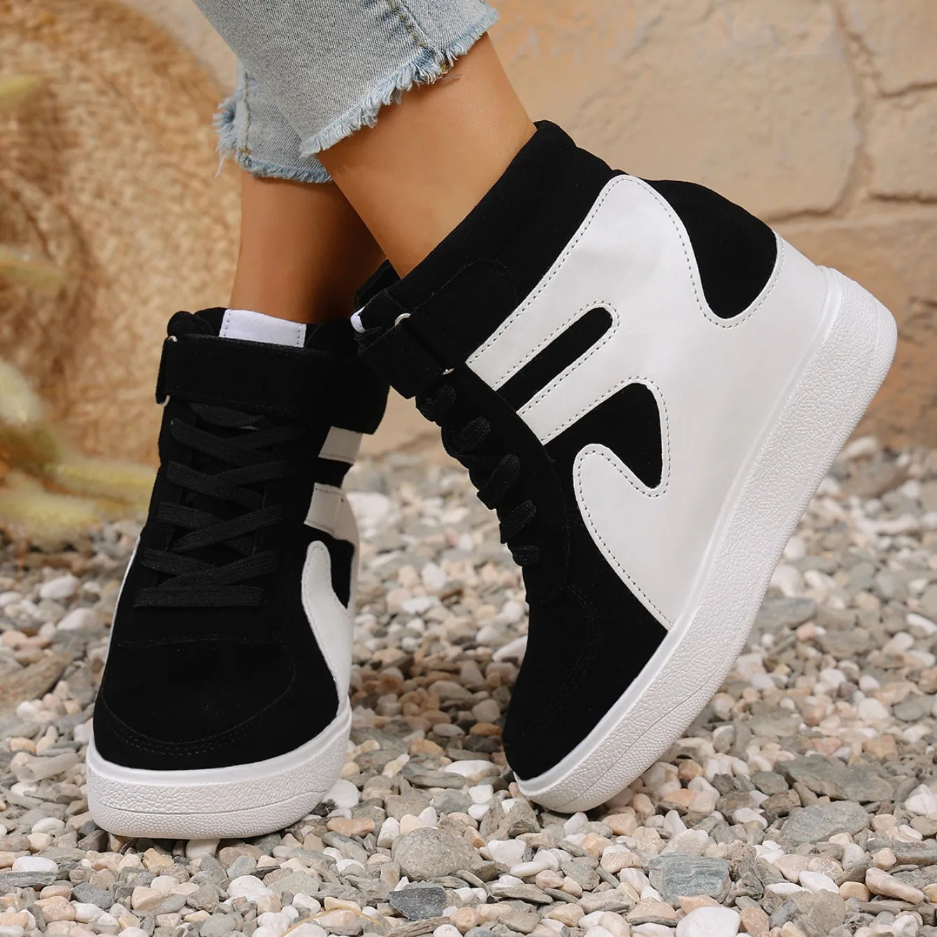 Women Sneakers 2025 New Korean Fashion Shoes Thick Bottom Increased Inner Heel Sneakers Women Casual Designer Shoes for Women