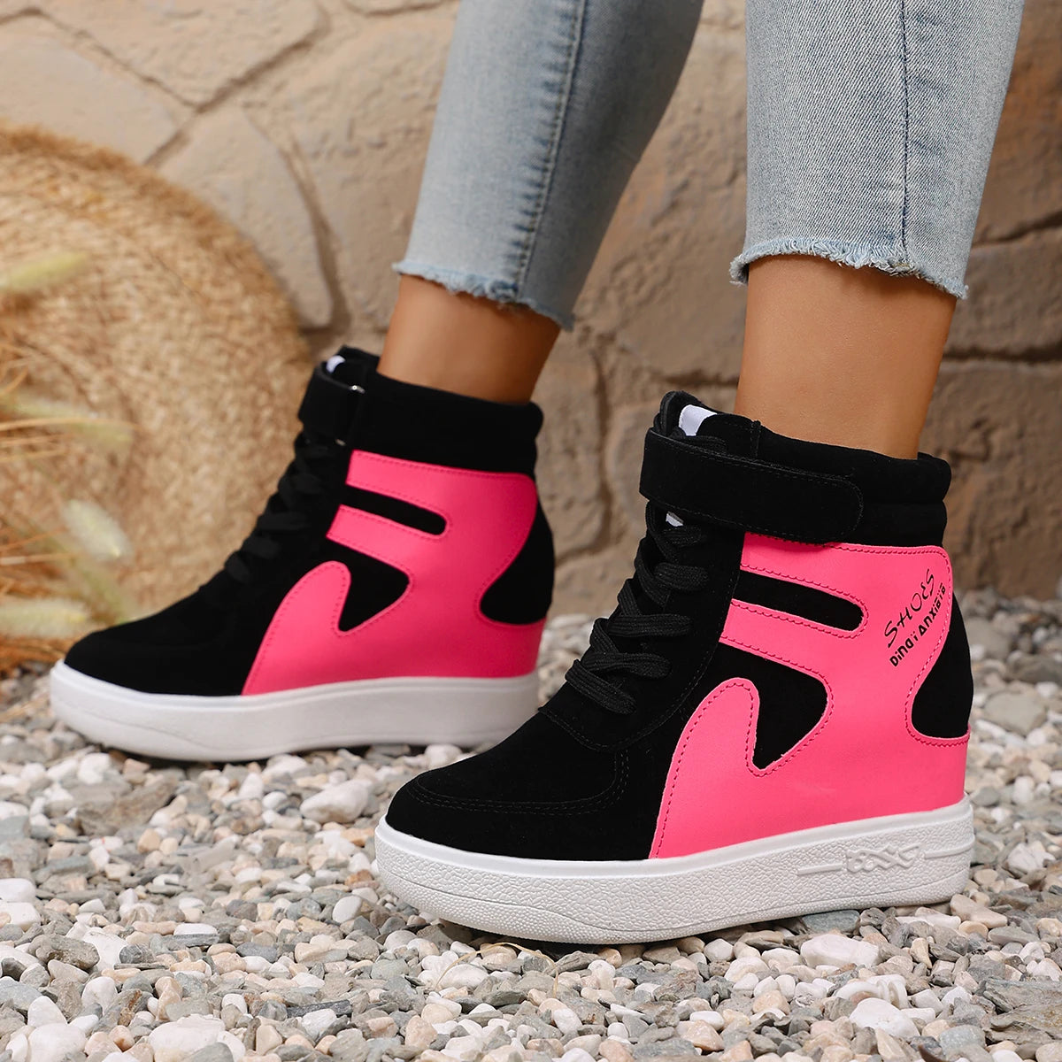 Women Sneakers 2025 New Korean Fashion Shoes Thick Bottom Increased Inner Heel Sneakers Women Casual Designer Shoes for Women